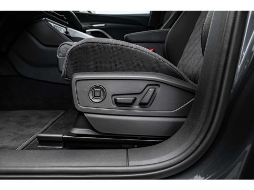 Audi Q5 2.0 TFSI e-hybrid quattro S edition 299 PK | Trekhaak | Luchtvering | Elek. stoelen | LED Koplamp... ActivLease financial lease