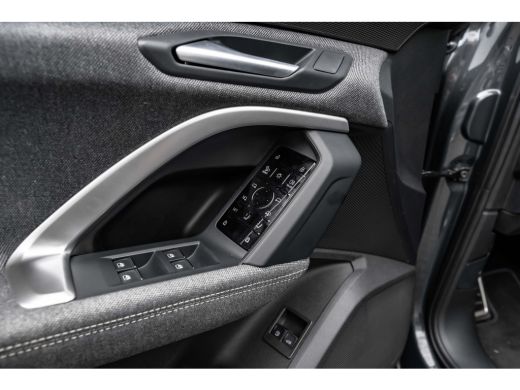 Audi Q5 2.0 TFSI e-hybrid quattro S edition 299 PK | Trekhaak | Luchtvering | Elek. stoelen | LED Koplamp... ActivLease financial lease