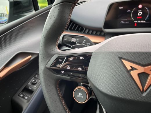 CUPRA Tavascan Endurance 82 kWh | LED | Winter Pakket | 100% SOH | Trekhaak Voorbereiding | Immersive Pakket | W... ActivLease financial lease