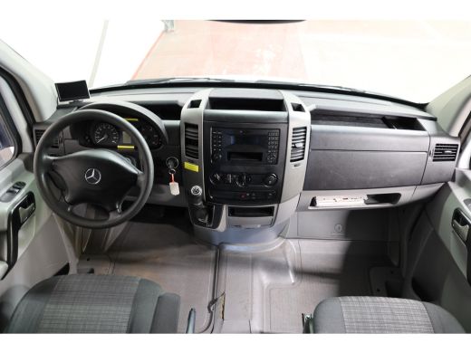 Mercedes-Benz Sprinter 311 2.2 CDI AUTOMAAT L3H2 POST NL EURO 6 ActivLease financial lease