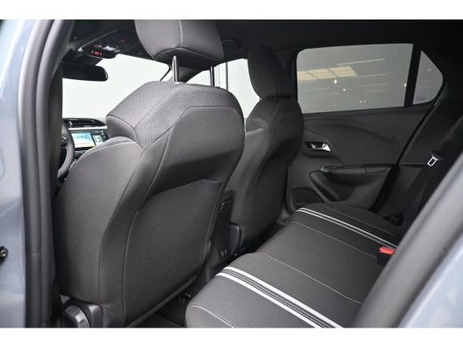 Opel Corsa-e Long Range GS 51 kWh DEMO-DEAL! | Stuur/Stoelverwarming | Navigatie | Dodehoek-Detectie | Keyless... ActivLease financial lease