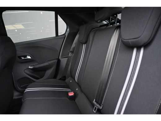 Opel Corsa-e Long Range GS 51 kWh DEMO-DEAL! | Stuur/Stoelverwarming | Navigatie | Dodehoek-Detectie | Keyless... ActivLease financial lease