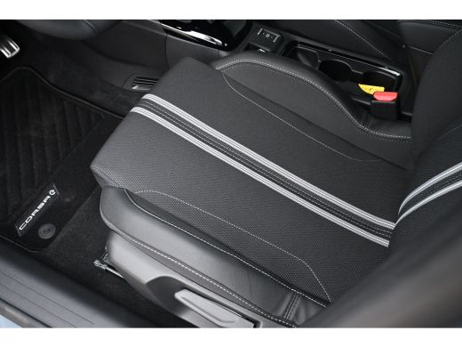 Opel Corsa-e Long Range GS 51 kWh DEMO-DEAL! | Stuur/Stoelverwarming | Navigatie | Dodehoek-Detectie | Keyless... ActivLease financial lease
