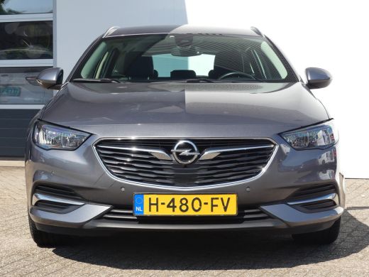 Opel Insignia Sports Tourer 1.5 Turbo Business Executive | TREKHAAK | PARKEERSENSOREN V+A | NAVI | APPLE CARPLA... ActivLease financial lease