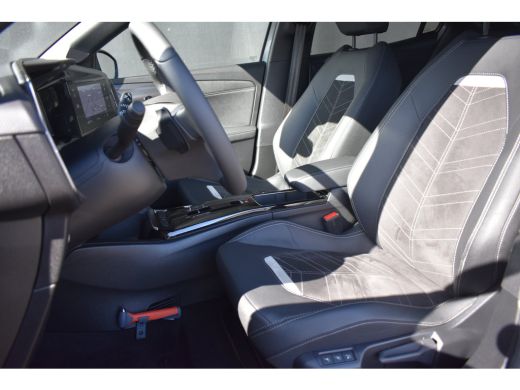 Opel Mokka 1.2 Turbo Hybrid GS 136pk Automaat | Navigatie | Massage | Alcantara | Achteruitrijcamera | Clima... ActivLease financial lease