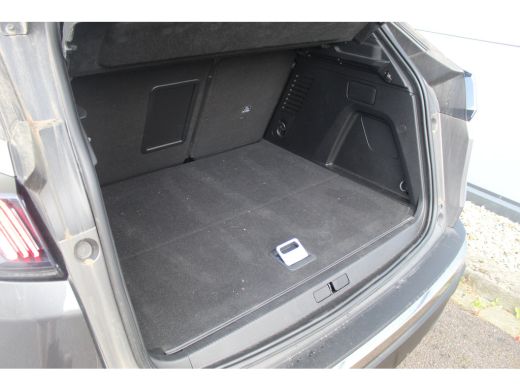 Peugeot 3008 1.6 HYbrid 225 Allure | Camera | Carplay | Navi | DAB | Cruise | Keyless | PDC V&A | Camera | Car... ActivLease financial lease