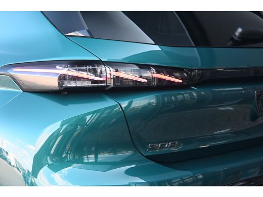 Peugeot 308 1.2 Hybrid 145 e-DCS6 GT DEMO-DEAL! Tot 8 Jaar Garantie! | 360 Camera | Adaptive Cruise | LED-Mat... ActivLease financial lease