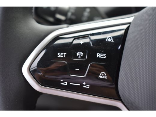 Volkswagen ID.4 Limited Edition 52 kWh 170PK | TREKHAAK | CAMERA | STOEL + VERW. | APP.CONNECT | FULL.LED | CLIMA... ActivLease financial lease