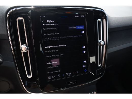 Volvo  XC40 Recharge Plus ActivLease financial lease