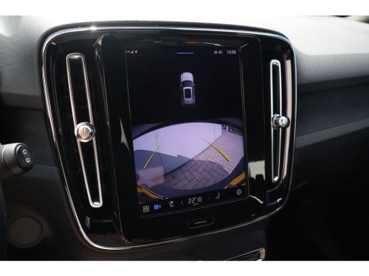 Volvo  XC40 Recharge Plus ActivLease financial lease