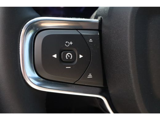 Volvo  XC40 Recharge Plus ActivLease financial lease