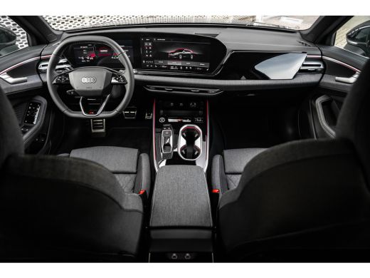 Audi A6 Avant 2.0 TFSI e-hybrid quattro 220 kW | Vierwielbesturing | 360 Camera | Trekhaak | 19" | ActivLease financial lease