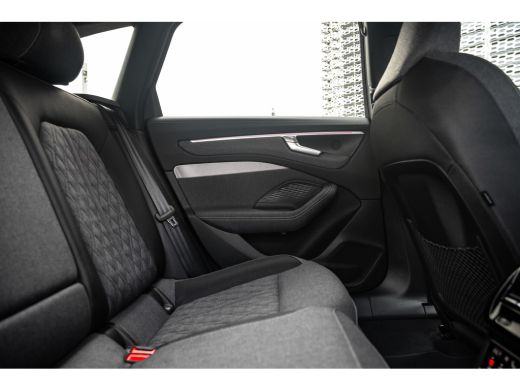 Audi A6 Avant 2.0 TFSI e-hybrid quattro 220 kW | Vierwielbesturing | 360 Camera | Trekhaak | 19" | ActivLease financial lease