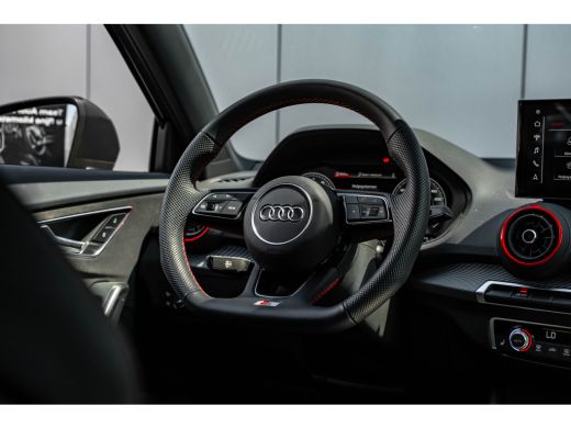 Audi Q2 35 TFSI S Edition 150 PK | Trekhaak | SONOS | Sportstoelen plus | Privacy glas ActivLease financial lease