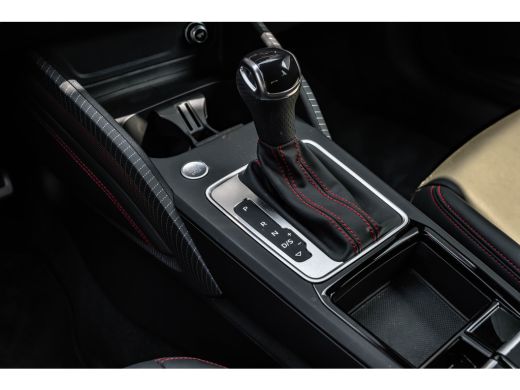Audi Q2 35 TFSI S Edition 150 PK | Trekhaak | SONOS | Sportstoelen plus | Privacy glas ActivLease financial lease