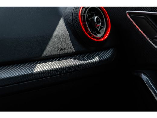 Audi Q2 35 TFSI S Edition 150 PK | Trekhaak | SONOS | Sportstoelen plus | Privacy glas ActivLease financial lease