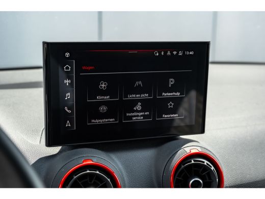 Audi Q2 35 TFSI S Edition 150 PK | Trekhaak | SONOS | Sportstoelen plus | Privacy glas ActivLease financial lease