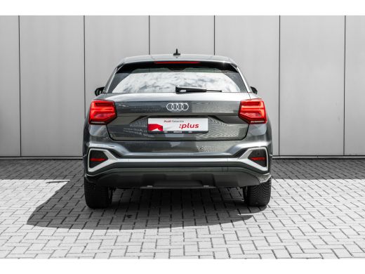 Audi Q2 35 TFSI S Edition 150 PK | Trekhaak | SONOS | Sportstoelen plus | Privacy glas ActivLease financial lease