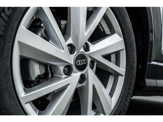 Audi Q2 35 TFSI S Edition 150 PK | Trekhaak | SONOS | Sportstoelen plus | Privacy glas ActivLease financial lease