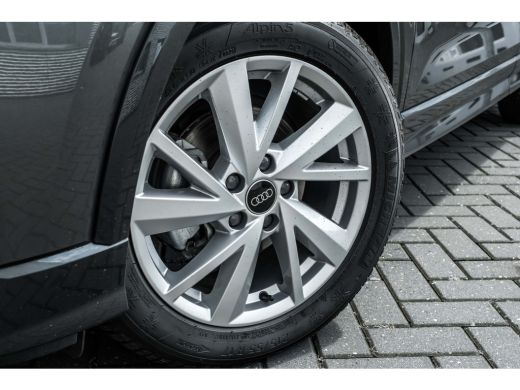 Audi Q2 35 TFSI S Edition 150 PK | Trekhaak | SONOS | Sportstoelen plus | Privacy glas ActivLease financial lease