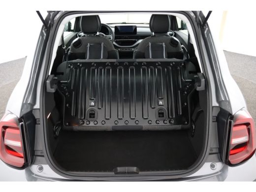 Fiat 500 Icon 42 kWh | SoH 93,7% | Navigatie | Cruise Control | Digitaal Dashboard | Lichtmetalen Velgen |... ActivLease financial lease