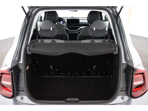 Fiat 500 Icon 42 kWh | SoH 93,7% | Navigatie | Cruise Control | Digitaal Dashboard | Lichtmetalen Velgen |... ActivLease financial lease