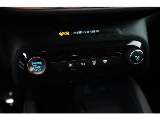 Ford Kuga 2.5 PHEV Active X 243pk | Adaptive Cruise | Dodehoek Detectie | Winterpack ActivLease financial lease