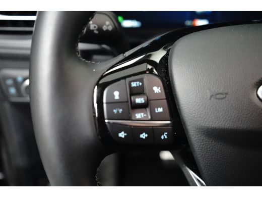 Ford Kuga 2.5 PHEV Active X 243pk | Adaptive Cruise | Dodehoek Detectie | Winterpack ActivLease financial lease