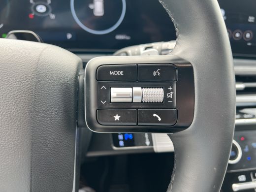 Hyundai Santa Fe 1.6 T-GDI 252pk PHEV Premium Plus 4WD 7p. | Elektrische trekhaak | Sidesteps | Premium Audio | Be... ActivLease financial lease