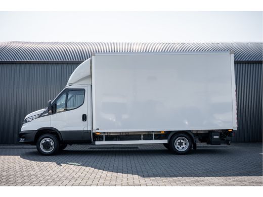 Iveco Daily 35C18 | 3.0L | 180 PK | Bakwagen met laadklep | Zijdeur | Automaat | N1 | Cruise | Airco ActivLease financial lease