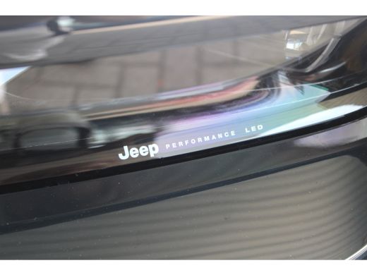 Jeep Avenger Summit | 8 Jaar garantie | Panoramadak | Navigatie | Elektr. kofferklep | JBL audio | Camera | ActivLease financial lease