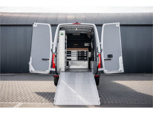 Mercedes-Benz Sprinter 311 CDI RWD L2H2 | Volledig Ingericht | Mbux | Camera | Climatronic ActivLease financial lease