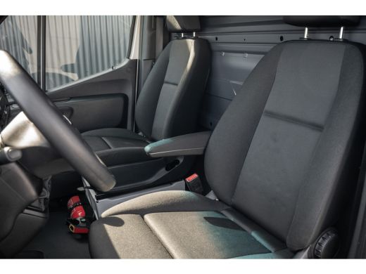 Mercedes-Benz Sprinter 311 CDI RWD L2H2 | Volledig Ingericht | Mbux | Camera | Climatronic ActivLease financial lease