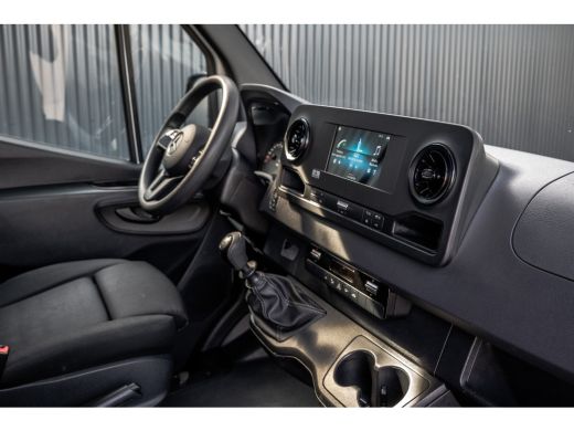Mercedes-Benz Sprinter 311 CDI RWD L2H2 | Volledig Ingericht | Mbux | Camera | Climatronic ActivLease financial lease