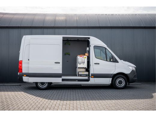 Mercedes-Benz Sprinter 311 CDI RWD L2H2 | Volledig Ingericht | Mbux | Camera | Climatronic ActivLease financial lease