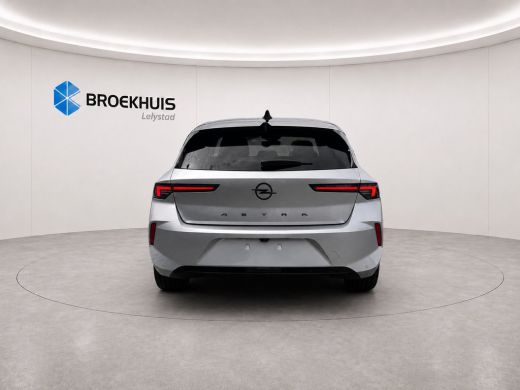 Opel Astra Ultimate - Electric | Achteruitrijcamera 180&deg; | Adaptive Cruise control | Apple CarPlay en Androi... ActivLease financial lease