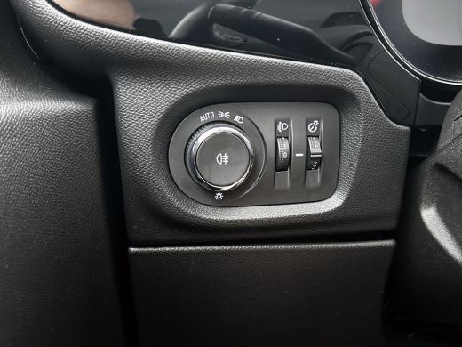 Opel Corsa-e Elegance 100KW / 50 kWh / SOH 93.88% / Navigatie / 1/2Leder / Airco-ecc. / Keyless entry / Radio ... ActivLease financial lease