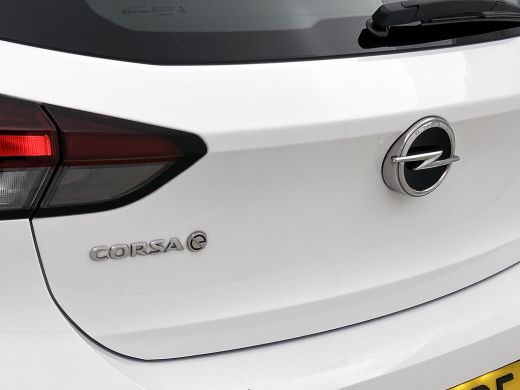 Opel Corsa-e Elegance 100KW / 50 kWh / SOH 93.88% / Navigatie / 1/2Leder / Airco-ecc. / Keyless entry / Radio ... ActivLease financial lease