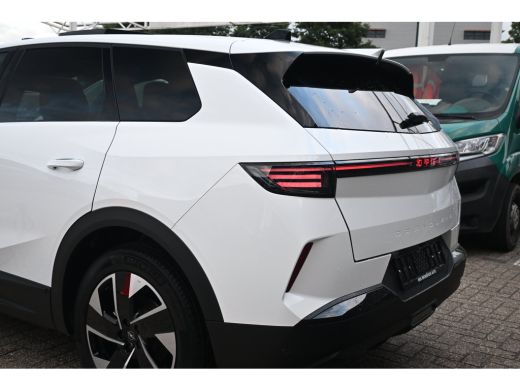 Opel Grandland Business Edition | Achteruitrijcamera | Comfort plus pakket | Draadloze telefoonlader (Inductie) ActivLease financial lease