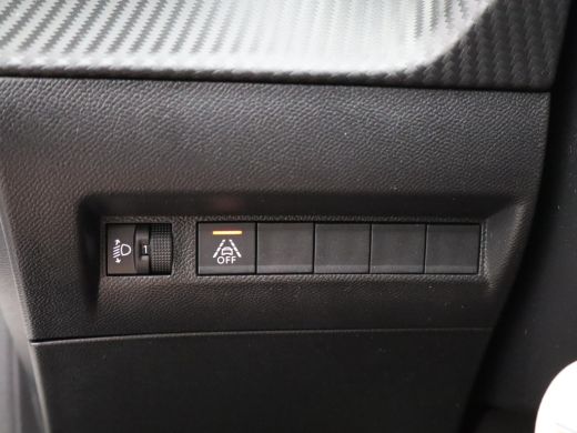 Peugeot 208 1.2 PureRech Allure | Achteruitrijcamera | Panoramadak | Cruise Control | Apple Carplay/Android Auto ActivLease financial lease