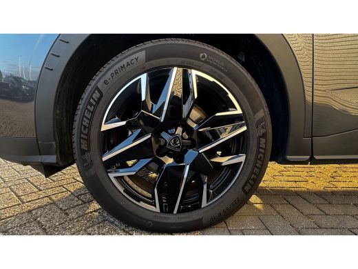 Peugeot 3008 1.2 HYBRID 145PK GT AUTOMAAT / NAVI / LEDER / CLIMA / LED / PDC / 19" LMV / ALCANTARA / CAMERA / ... ActivLease financial lease