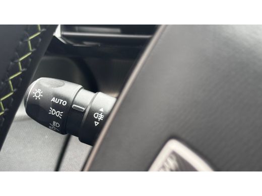 Peugeot 408 1.6 HYBRID 225PK GT FIRST EDITION AUTOMAAT / NAVI / LEDER / LED / PDC / 20" LMV / 360 CAMERA / PA... ActivLease financial lease