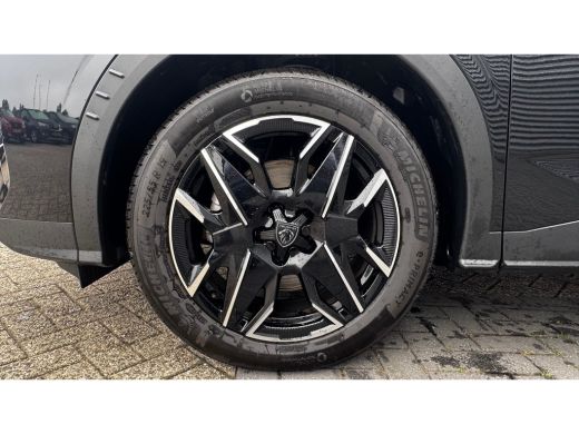 Peugeot 5008 1.2 HYBRID 145PK 7-ZITS GT AUTOMAAT / NAVI / LEDER / CLIMA / FULL-LED / 19" LMV / KEYLESS / CAMER... ActivLease financial lease