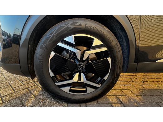 Peugeot e-2008 54KWH 156PK ALLURE AVANTAGE AUTOMAAT NAVI / LEDER / CLIMA / LED / PDC / 17" LMV / KEYLESS / CAMER... ActivLease financial lease