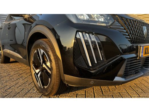 Peugeot e-2008 54KWH 156PK ALLURE AVANTAGE AUTOMAAT NAVI / LEDER / CLIMA / LED / PDC / 17" LMV / KEYLESS / CAMER... ActivLease financial lease