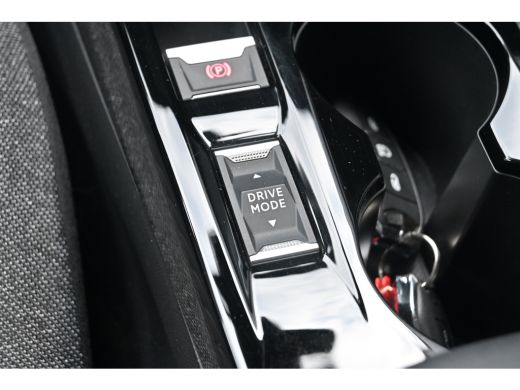 Peugeot e-208 EV Blue Lease Active 50 kWh 87%SOH! 3 Fase | Navigatie | Parkeersensoren | Cruise Control | Clima... ActivLease financial lease