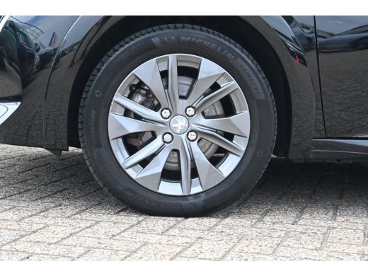 Peugeot e-208 EV Blue Lease Active 50 kWh 87%SOH! 3 Fase | Navigatie | Parkeersensoren | Cruise Control | Clima... ActivLease financial lease