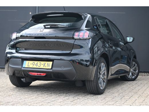 Peugeot e-208 EV Blue Lease Active 50 kWh 87%SOH! 3 Fase | Navigatie | Parkeersensoren | Cruise Control | Clima... ActivLease financial lease