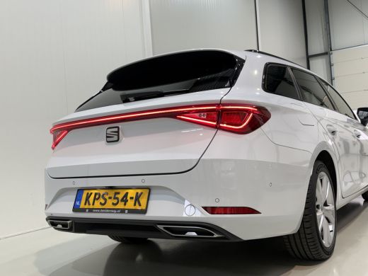 Seat Leon Sportstourer 1.0 eTSI 110pk DSG FR | Leder | Trekhaak | Beats Audio ActivLease financial lease