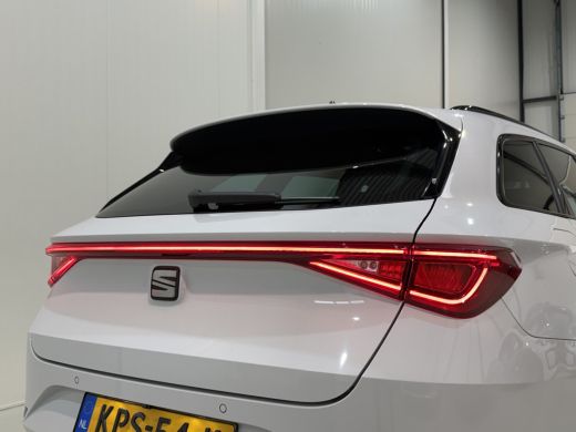 Seat Leon Sportstourer 1.0 eTSI 110pk DSG FR | Leder | Trekhaak | Beats Audio ActivLease financial lease